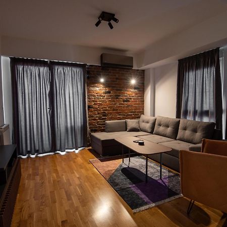 Luxury Apartment Adrianna 2 Skopje Exterior foto